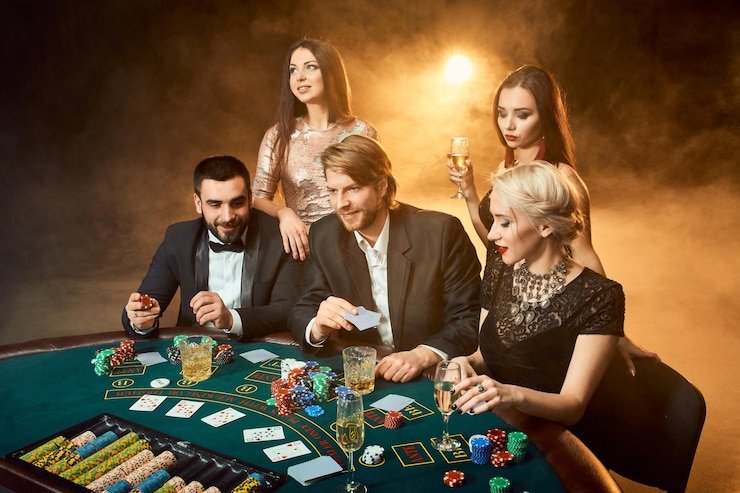 Phoenix Rises mobile app interface with adjusted bet controls